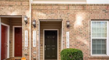 14762 MASON CREEK CIR, WOODBRIDGE, Virginia 22191, 3 Bedrooms Bedrooms, 8 Rooms Rooms,2 BathroomsBathrooms,Residential,For sale,14762 MASON CREEK CIR,VAPW2108226 MLS # VAPW2108226