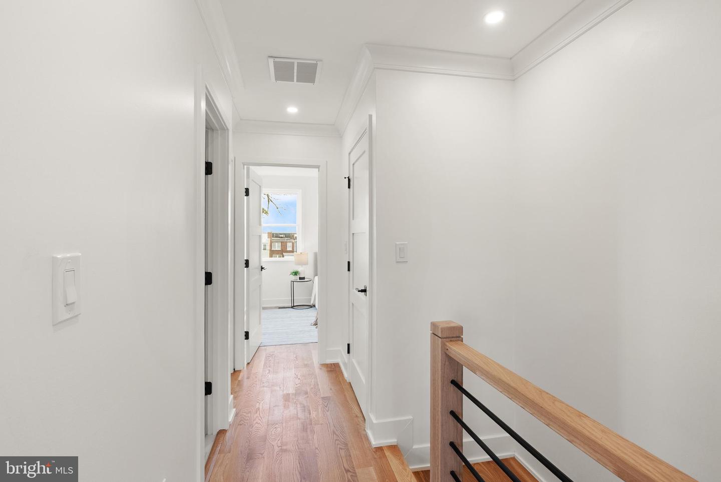 321 16TH ST NE, WASHINGTON, District Of Columbia 20002, 4 Bedrooms Bedrooms, ,3 BathroomsBathrooms,Residential,For sale,321 16TH ST NE,DCDC2233502 MLS # DCDC2233502