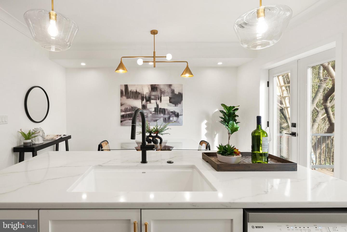 321 16TH ST NE, WASHINGTON, District Of Columbia 20002, 4 Bedrooms Bedrooms, ,3 BathroomsBathrooms,Residential,For sale,321 16TH ST NE,DCDC2233502 MLS # DCDC2233502