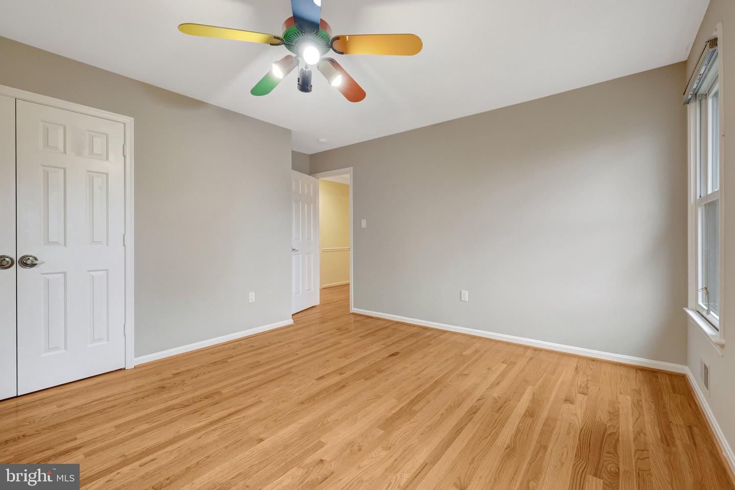 987 OLD HOLLY DR, GREAT FALLS, Virginia 22066, 5 Bedrooms Bedrooms, ,3 BathroomsBathrooms,Residential,For sale,987 OLD HOLLY DR,VAFX2281496 MLS # VAFX2281496