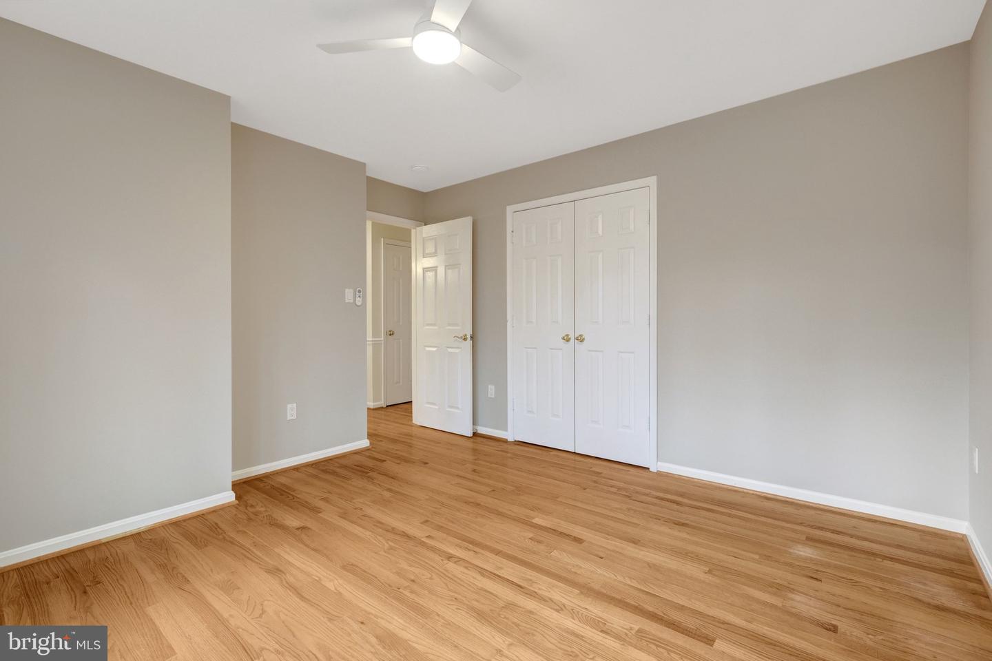 987 OLD HOLLY DR, GREAT FALLS, Virginia 22066, 5 Bedrooms Bedrooms, ,3 BathroomsBathrooms,Residential,For sale,987 OLD HOLLY DR,VAFX2281496 MLS # VAFX2281496