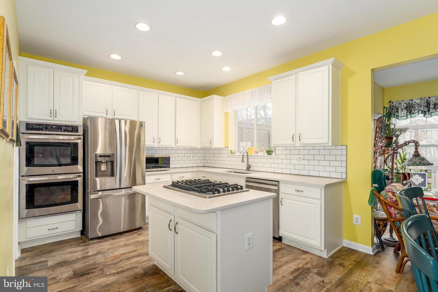 13082 PARK CRESCENT CIR, HERNDON, Virginia 20171, 3 Bedrooms Bedrooms, ,2 BathroomsBathrooms,Residential,For sale,13082 PARK CRESCENT CIR,VAFX2281656 MLS # VAFX2281656