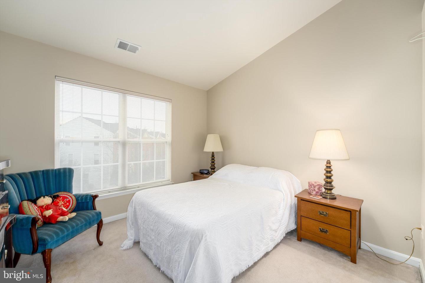 13082 PARK CRESCENT CIR, HERNDON, Virginia 20171, 3 Bedrooms Bedrooms, ,2 BathroomsBathrooms,Residential,For sale,13082 PARK CRESCENT CIR,VAFX2281656 MLS # VAFX2281656