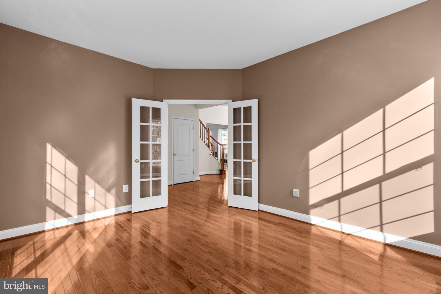 8528 WORMAN DR, KING GEORGE, Virginia 22485, 5 Bedrooms Bedrooms, ,4 BathroomsBathrooms,Residential,For sale,8528 WORMAN DR,VAKG2007362 MLS # VAKG2007362