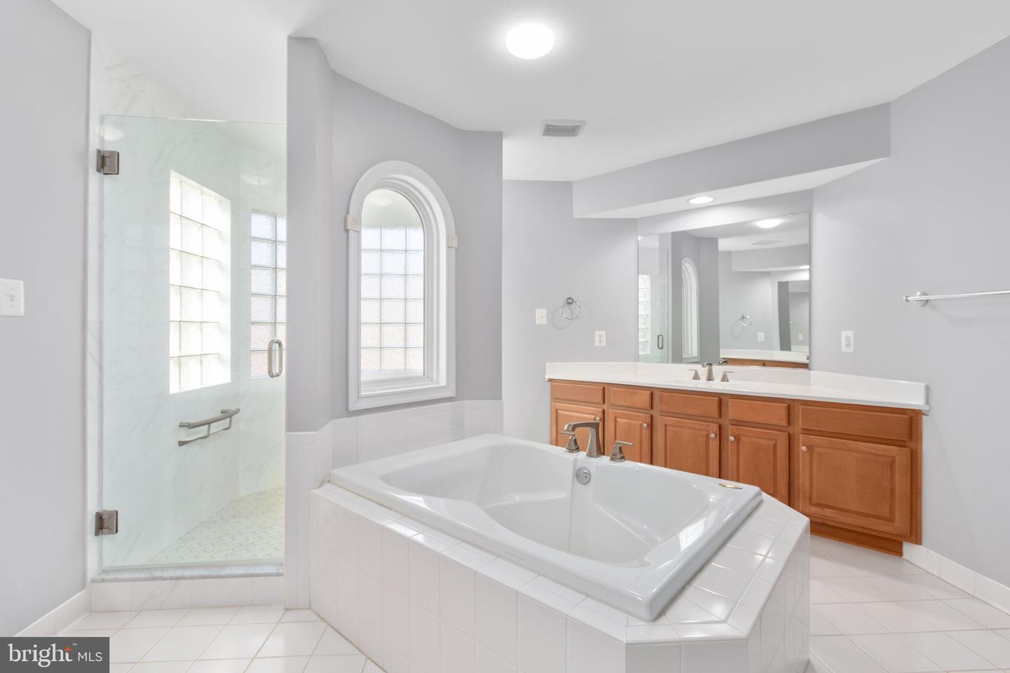 8528 WORMAN DR, KING GEORGE, Virginia 22485, 5 Bedrooms Bedrooms, ,4 BathroomsBathrooms,Residential,For sale,8528 WORMAN DR,VAKG2007362 MLS # VAKG2007362