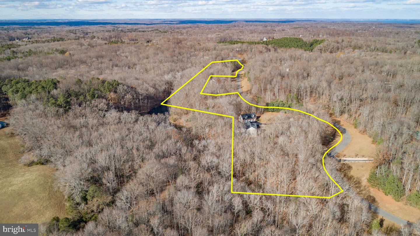 8528 WORMAN DR, KING GEORGE, Virginia 22485, 5 Bedrooms Bedrooms, ,4 BathroomsBathrooms,Residential,For sale,8528 WORMAN DR,VAKG2007362 MLS # VAKG2007362