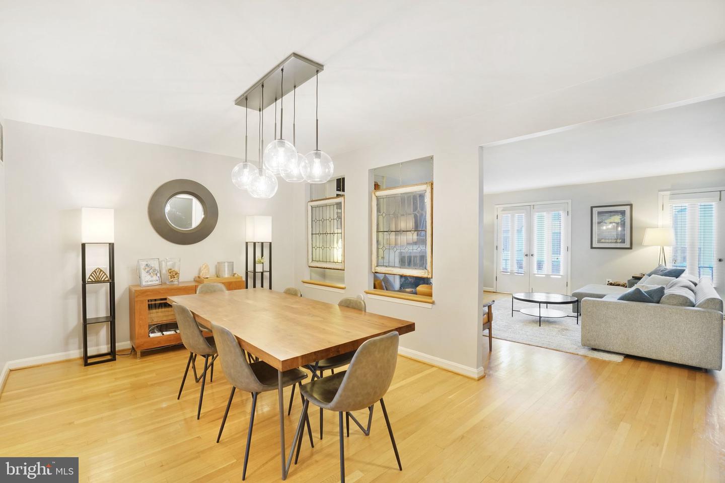 2047 N ABINGDON ST, ARLINGTON, Virginia 22207, 4 Bedrooms Bedrooms, ,3 BathroomsBathrooms,Residential,For sale,2047 N ABINGDON ST,VAAR2066732 MLS # VAAR2066732