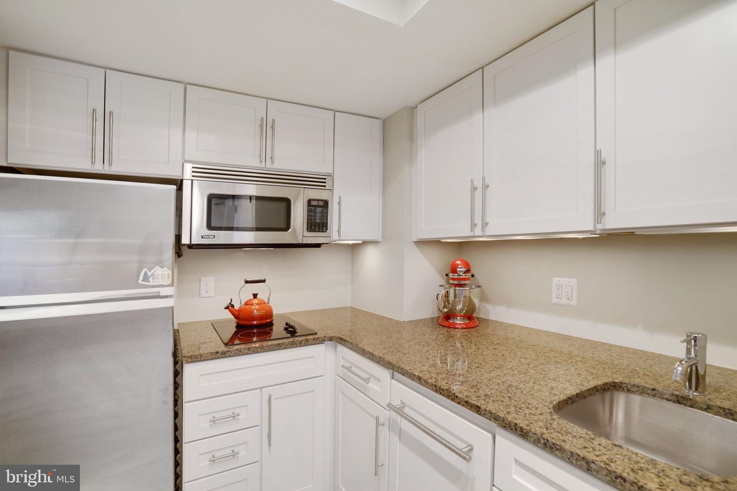 2047 N ABINGDON ST, ARLINGTON, Virginia 22207, 4 Bedrooms Bedrooms, ,3 BathroomsBathrooms,Residential,For sale,2047 N ABINGDON ST,VAAR2066732 MLS # VAAR2066732