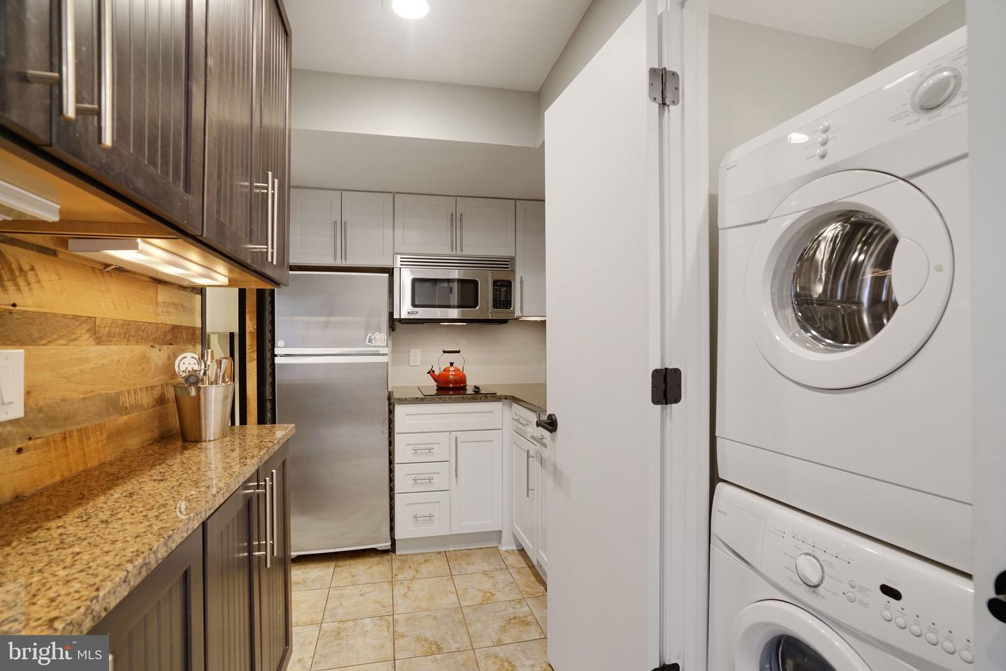 2047 N ABINGDON ST, ARLINGTON, Virginia 22207, 4 Bedrooms Bedrooms, ,3 BathroomsBathrooms,Residential,For sale,2047 N ABINGDON ST,VAAR2066732 MLS # VAAR2066732