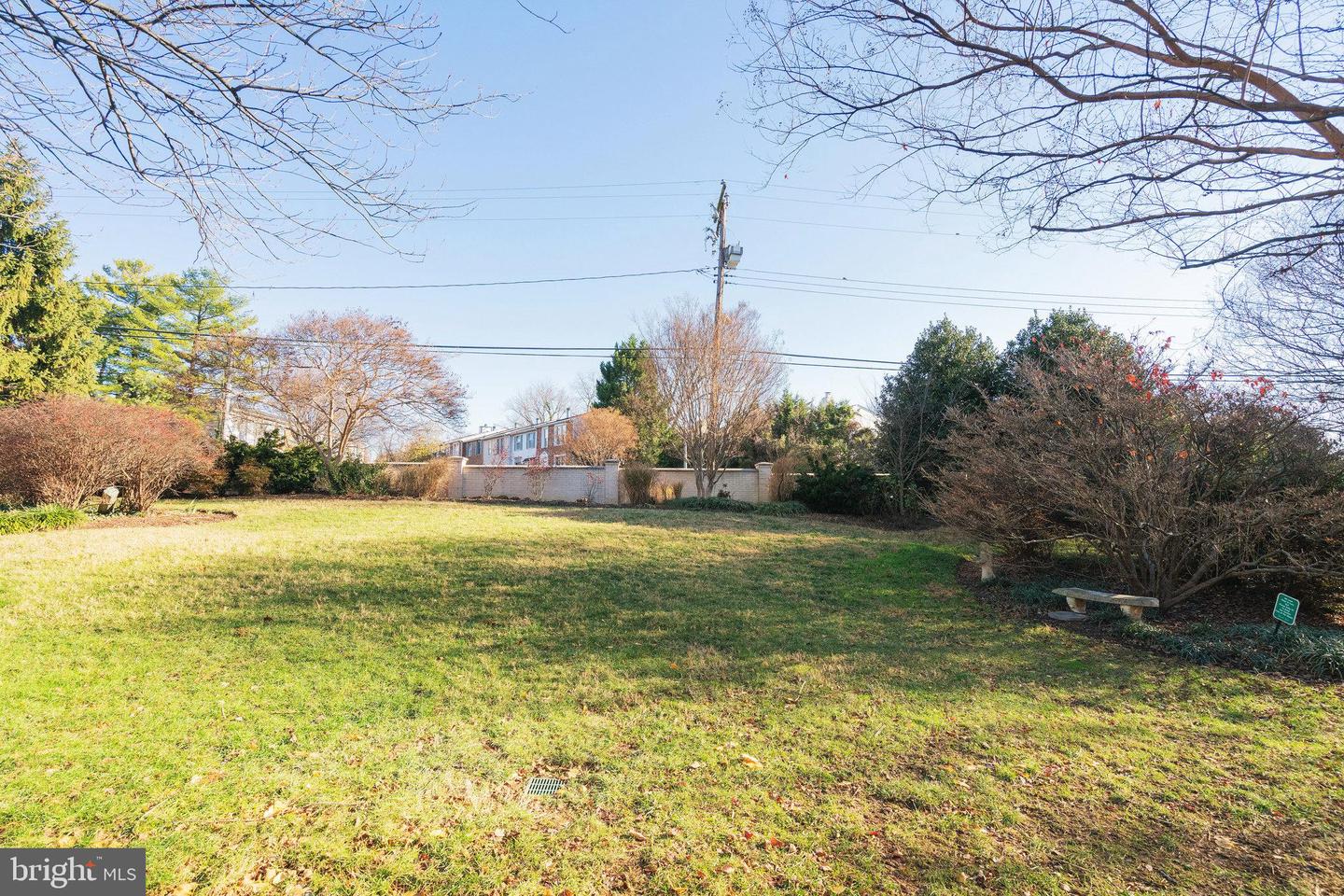 2047 N ABINGDON ST, ARLINGTON, Virginia 22207, 4 Bedrooms Bedrooms, ,3 BathroomsBathrooms,Residential,For sale,2047 N ABINGDON ST,VAAR2066732 MLS # VAAR2066732