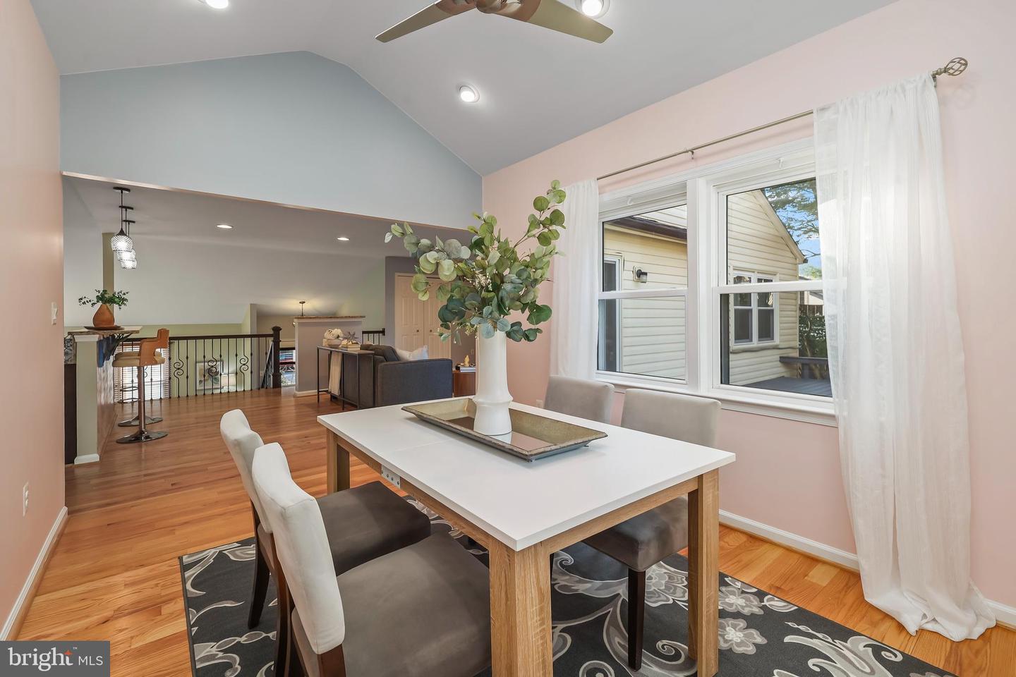 7580 WOODSTOWN DR, SPRINGFIELD, Virginia 22153, 4 Bedrooms Bedrooms, ,3 BathroomsBathrooms,Residential,For sale,7580 WOODSTOWN DR,VAFX2282020 MLS # VAFX2282020