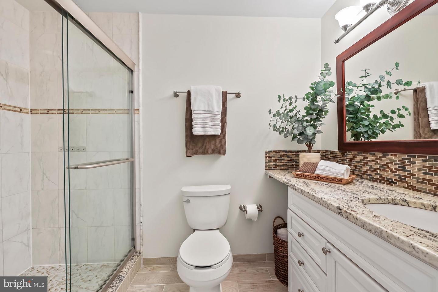 7580 WOODSTOWN DR, SPRINGFIELD, Virginia 22153, 4 Bedrooms Bedrooms, ,3 BathroomsBathrooms,Residential,For sale,7580 WOODSTOWN DR,VAFX2282020 MLS # VAFX2282020