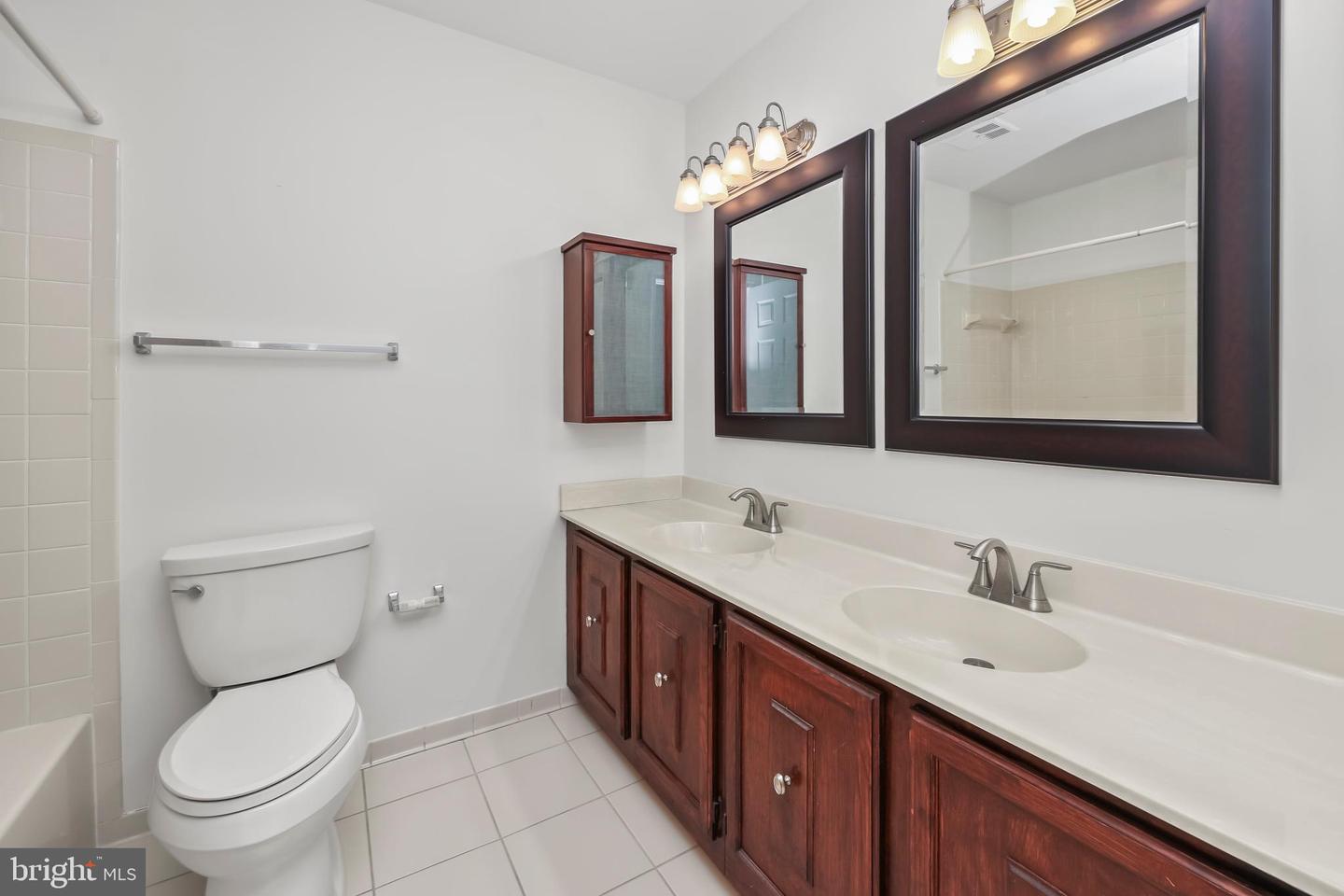 7580 WOODSTOWN DR, SPRINGFIELD, Virginia 22153, 4 Bedrooms Bedrooms, ,3 BathroomsBathrooms,Residential,For sale,7580 WOODSTOWN DR,VAFX2282020 MLS # VAFX2282020