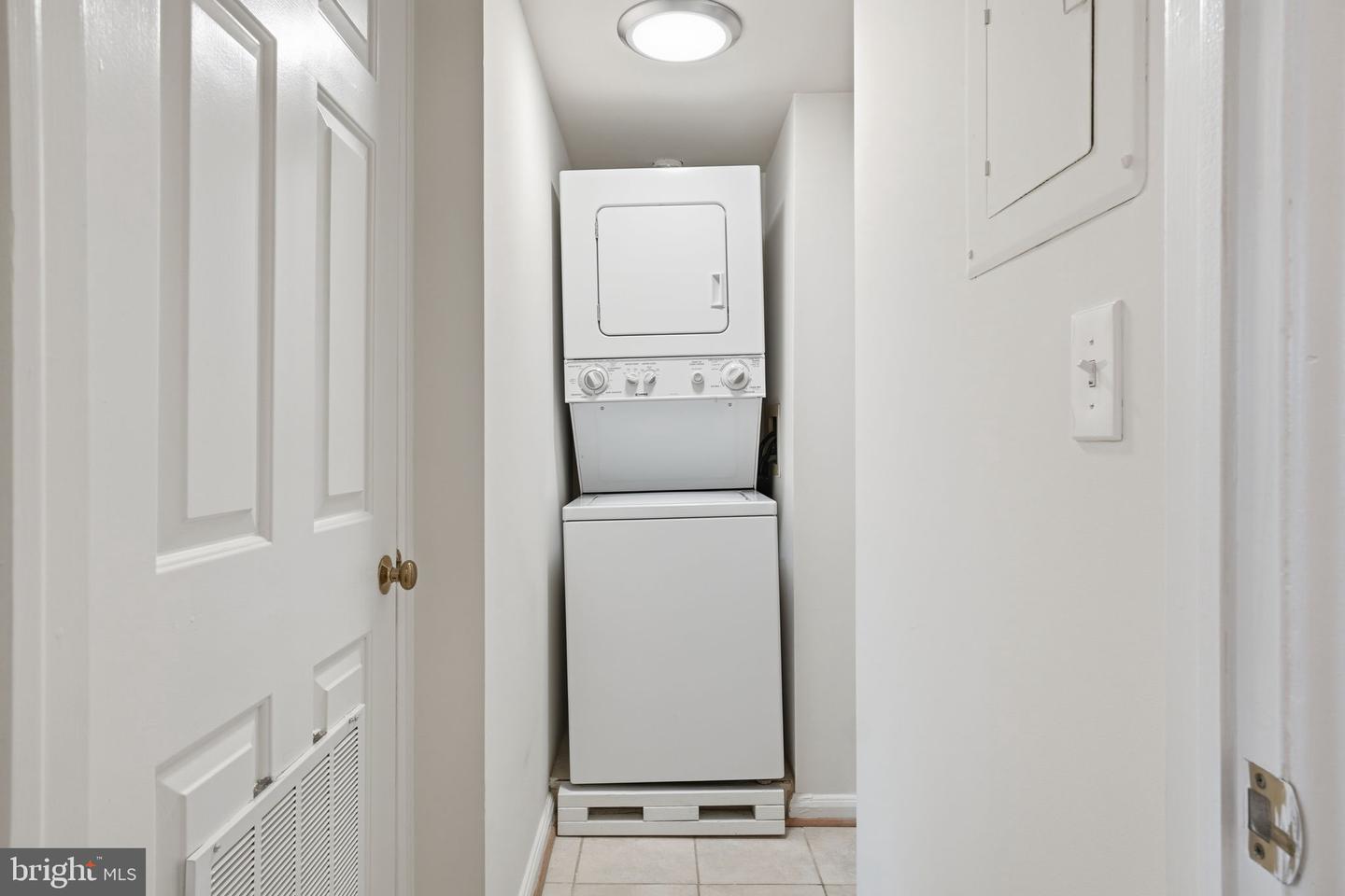 3430 39TH ST NW #700, WASHINGTON, District Of Columbia 20016, 1 Bedroom Bedrooms, ,1 BathroomBathrooms,Residential,For sale,3430 39TH ST NW #700,DCDC2234342 MLS # DCDC2234342