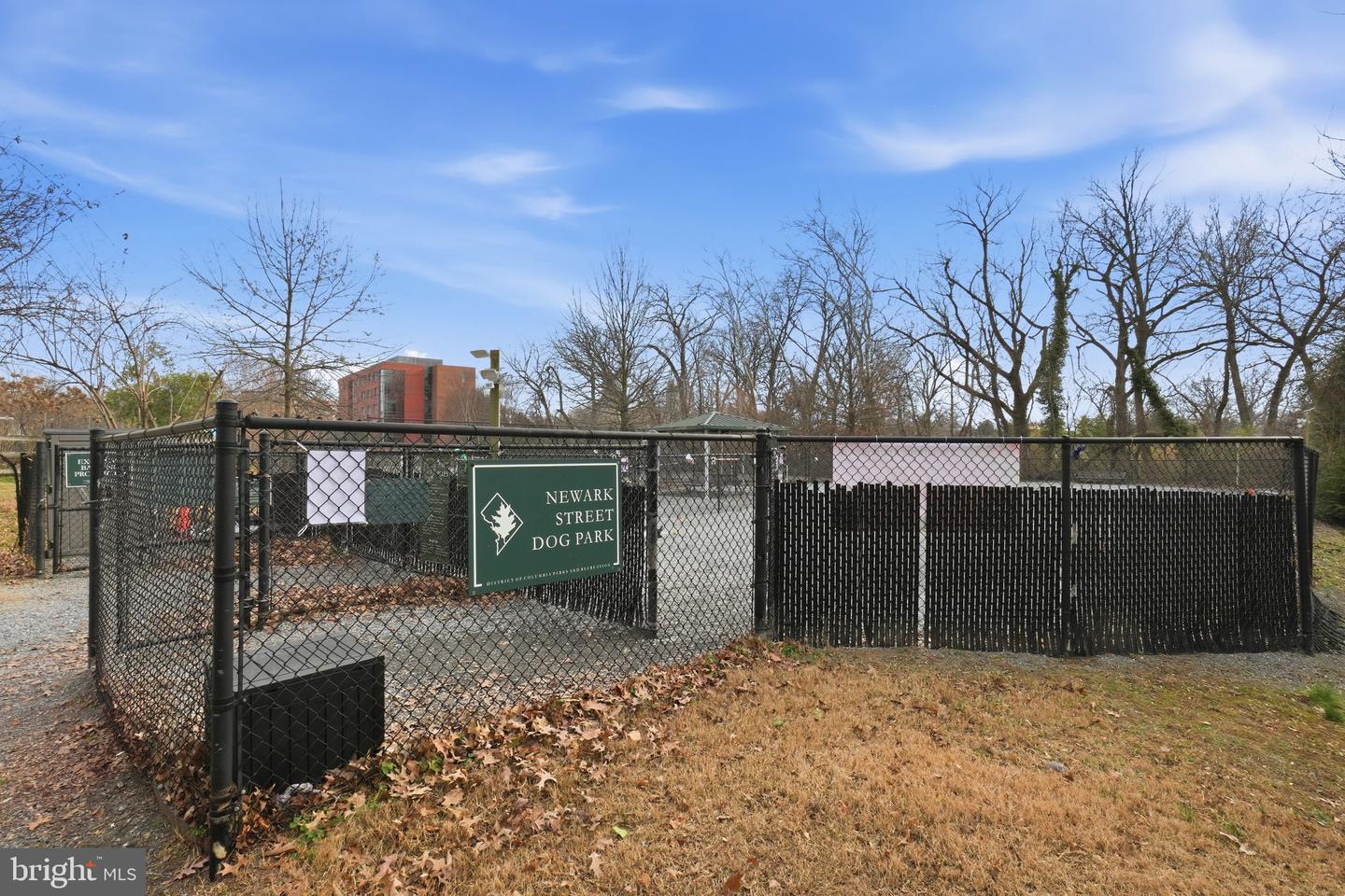 3430 39TH ST NW #700, WASHINGTON, District Of Columbia 20016, 1 Bedroom Bedrooms, ,1 BathroomBathrooms,Residential,For sale,3430 39TH ST NW #700,DCDC2234342 MLS # DCDC2234342