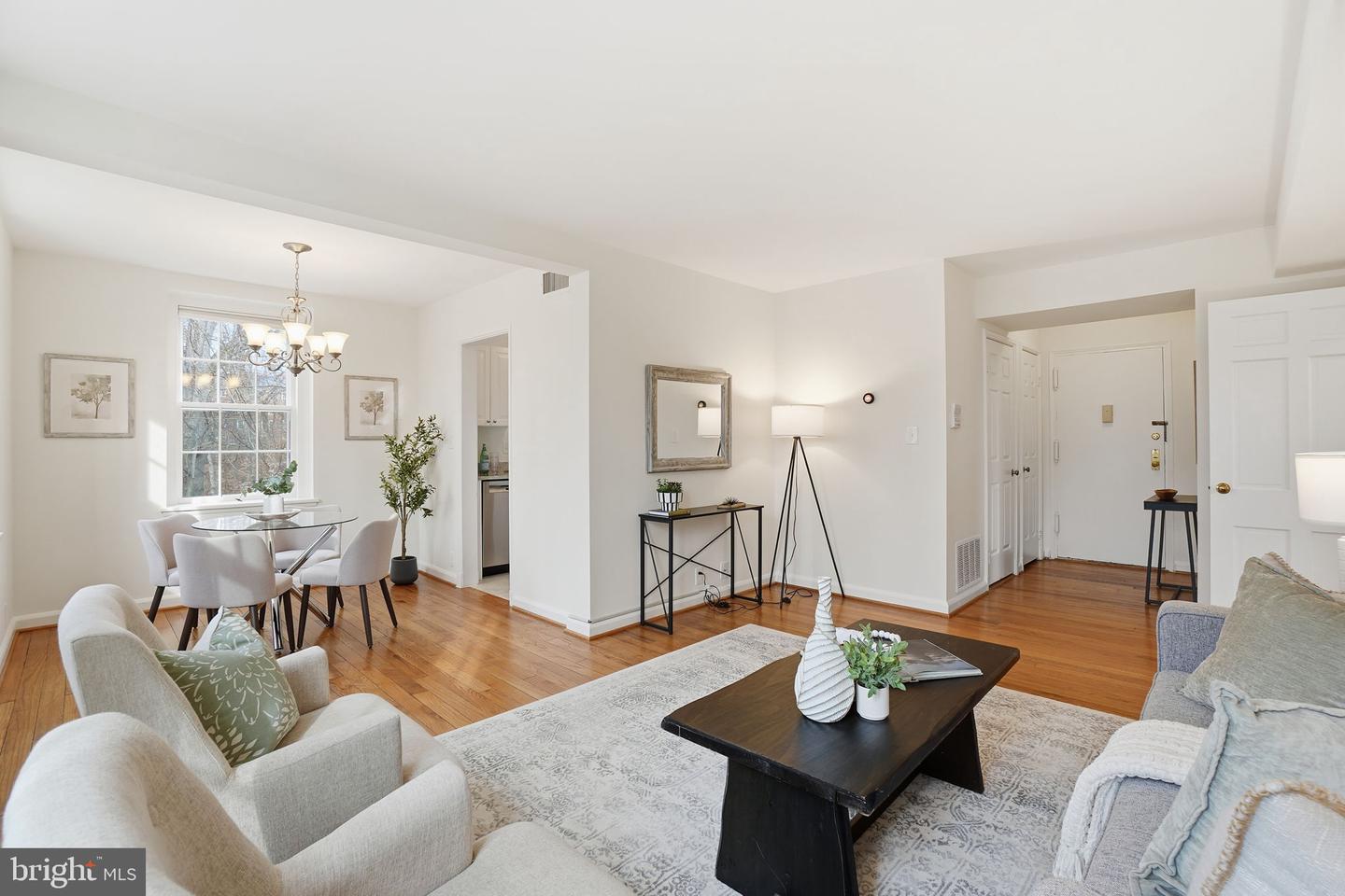 3430 39TH ST NW #700, WASHINGTON, District Of Columbia 20016, 1 Bedroom Bedrooms, ,1 BathroomBathrooms,Residential,For sale,3430 39TH ST NW #700,DCDC2234342 MLS # DCDC2234342