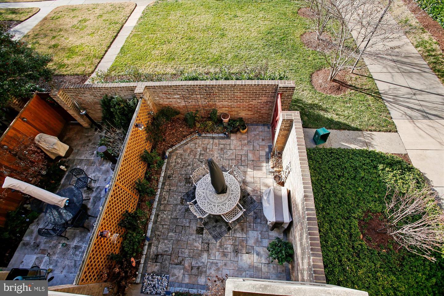 431 N ST SW, WASHINGTON, District Of Columbia 20024, 2 Bedrooms Bedrooms, 10 Rooms Rooms,3 BathroomsBathrooms,Residential,For sale,431 N ST SW,DCDC2234466 MLS # DCDC2234466