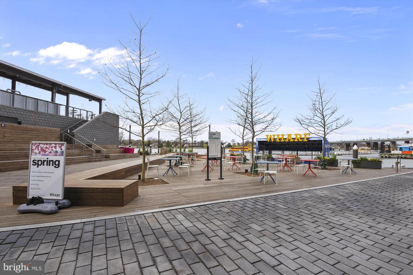 431 N ST SW, WASHINGTON, District Of Columbia 20024, 2 Bedrooms Bedrooms, 10 Rooms Rooms,3 BathroomsBathrooms,Residential,For sale,431 N ST SW,DCDC2234466 MLS # DCDC2234466