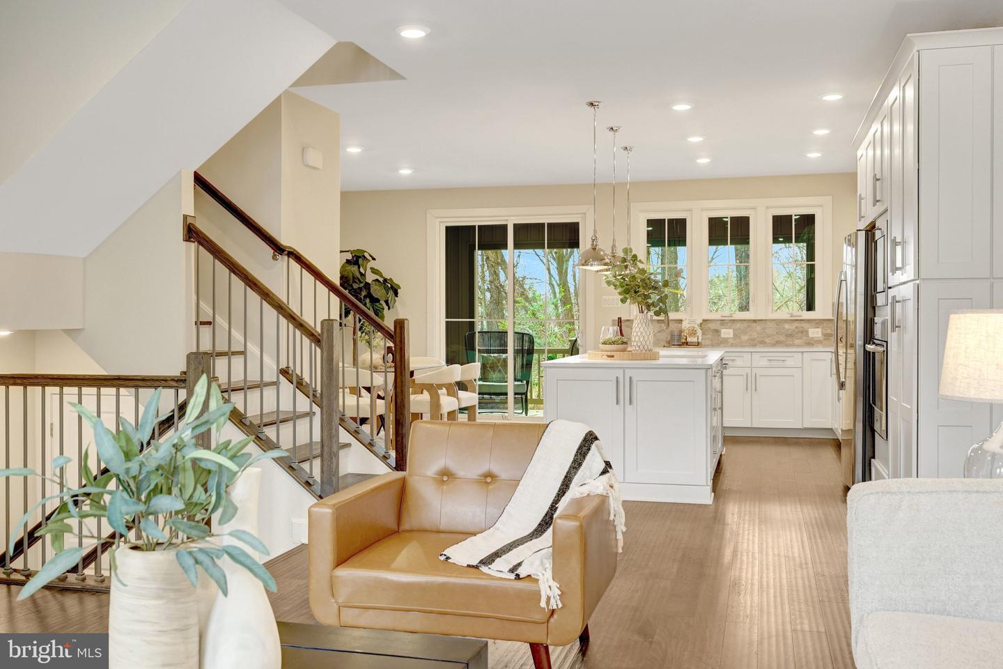 9283 WOOD VIOLET CT, FAIRFAX, Virginia 22031, 3 Bedrooms Bedrooms, ,3 BathroomsBathrooms,Residential,For sale,9283 WOOD VIOLET CT,VAFX2282134 MLS # VAFX2282134