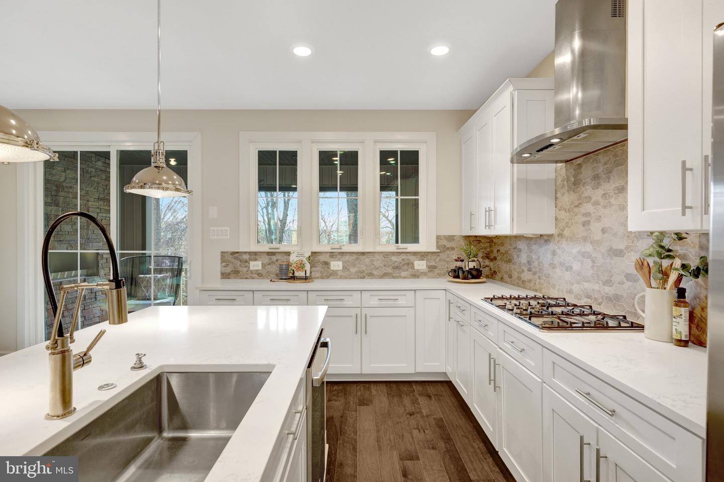 9283 WOOD VIOLET CT, FAIRFAX, Virginia 22031, 3 Bedrooms Bedrooms, ,3 BathroomsBathrooms,Residential,For sale,9283 WOOD VIOLET CT,VAFX2282134 MLS # VAFX2282134