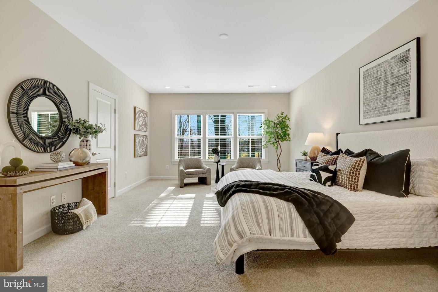 9283 WOOD VIOLET CT, FAIRFAX, Virginia 22031, 3 Bedrooms Bedrooms, ,3 BathroomsBathrooms,Residential,For sale,9283 WOOD VIOLET CT,VAFX2282134 MLS # VAFX2282134