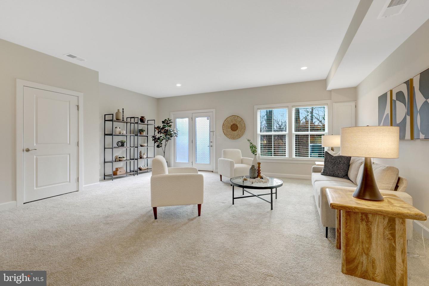 9283 WOOD VIOLET CT, FAIRFAX, Virginia 22031, 3 Bedrooms Bedrooms, ,3 BathroomsBathrooms,Residential,For sale,9283 WOOD VIOLET CT,VAFX2282134 MLS # VAFX2282134