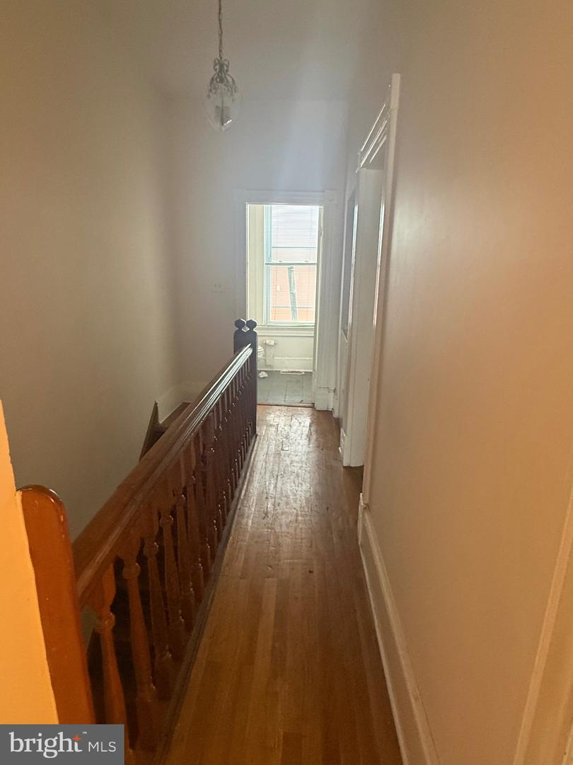 656 6TH ST NE, WASHINGTON, District Of Columbia 20002, 3 Bedrooms Bedrooms, ,2 BathroomsBathrooms,Residential,For sale,656 6TH ST NE,DCDC2234698 MLS # DCDC2234698