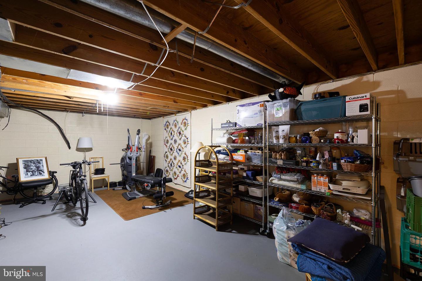 104 GREENWOOD CT, CROSS JUNCTION, Virginia 22625, 4 Bedrooms Bedrooms, 10 Rooms Rooms,3 BathroomsBathrooms,Residential,For sale,104 GREENWOOD CT,VAFV2038436 MLS # VAFV2038436