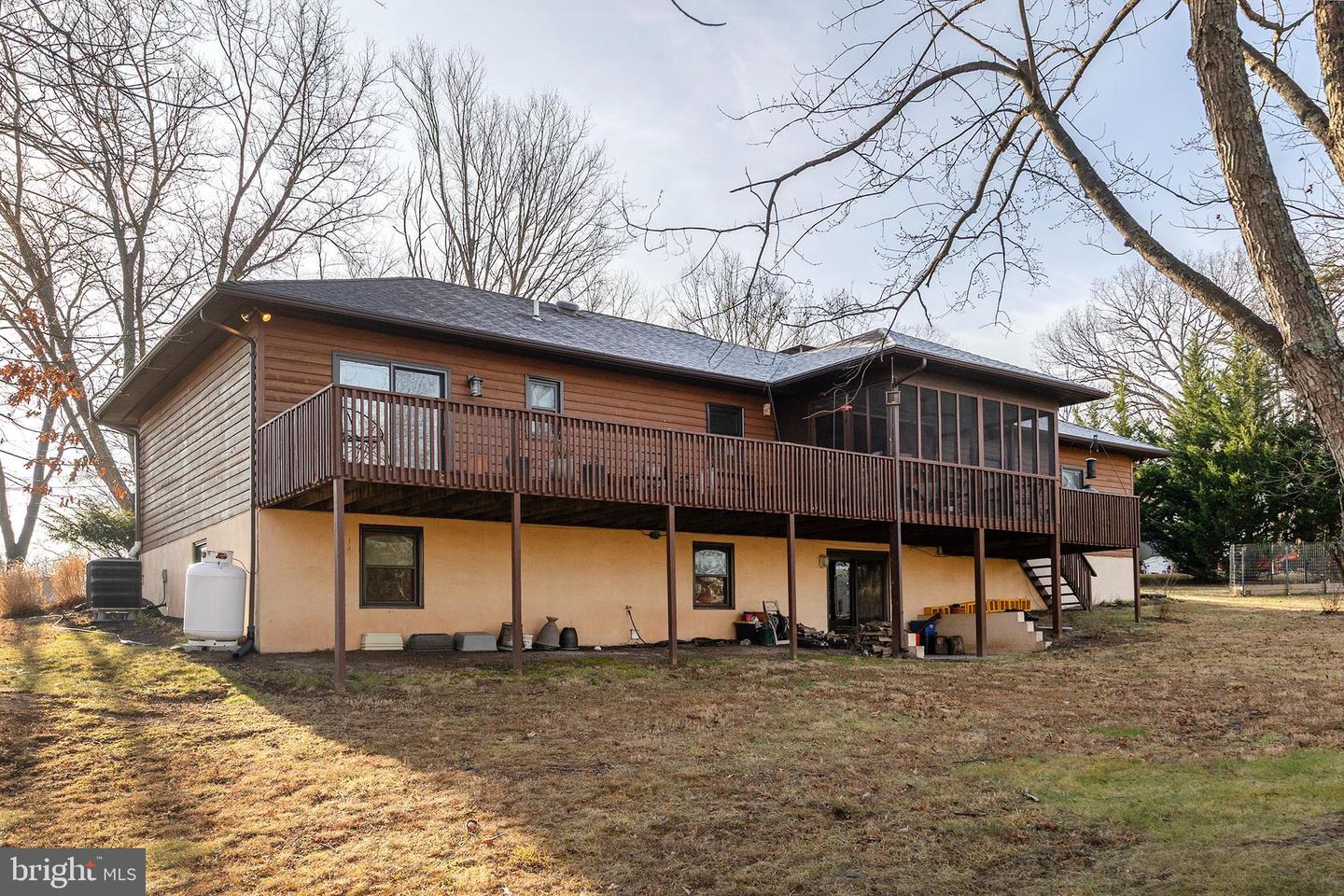 104 GREENWOOD CT, CROSS JUNCTION, Virginia 22625, 4 Bedrooms Bedrooms, 10 Rooms Rooms,3 BathroomsBathrooms,Residential,For sale,104 GREENWOOD CT,VAFV2038436 MLS # VAFV2038436