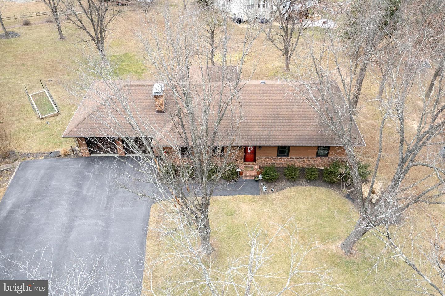 104 GREENWOOD CT, CROSS JUNCTION, Virginia 22625, 4 Bedrooms Bedrooms, 10 Rooms Rooms,3 BathroomsBathrooms,Residential,For sale,104 GREENWOOD CT,VAFV2038436 MLS # VAFV2038436