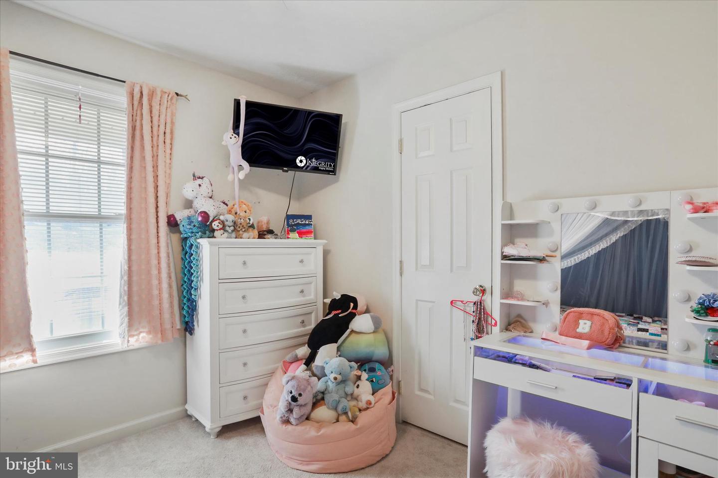 40 LOOKOUT POINT WAY, LINDEN, Virginia 22642, 3 Bedrooms Bedrooms, ,2 BathroomsBathrooms,Residential,For sale,40 LOOKOUT POINT WAY,VAWR2012950 MLS # VAWR2012950 40 LOOKOUT POINT WAY, LINDEN, Virginia 22642, 3 Bedrooms Bedrooms, ,2 BathroomsBathrooms,Residential,For sale,40 LOOKOUT POINT WAY,VAWR2012950 MLS # VAWR2012950