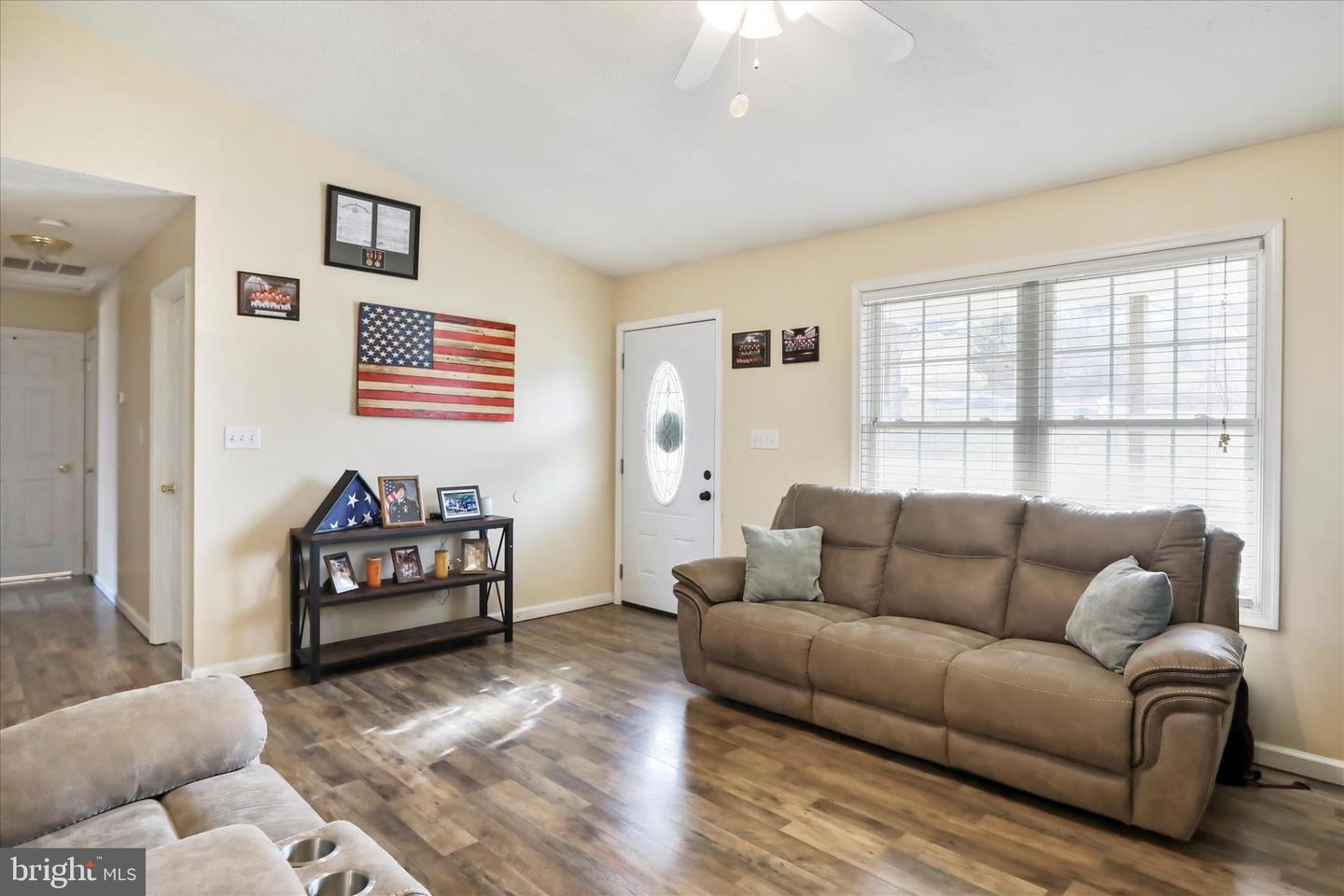 40 LOOKOUT POINT WAY, LINDEN, Virginia 22642, 3 Bedrooms Bedrooms, ,2 BathroomsBathrooms,Residential,For sale,40 LOOKOUT POINT WAY,VAWR2012950 MLS # VAWR2012950 40 LOOKOUT POINT WAY, LINDEN, Virginia 22642, 3 Bedrooms Bedrooms, ,2 BathroomsBathrooms,Residential,For sale,40 LOOKOUT POINT WAY,VAWR2012950 MLS # VAWR2012950