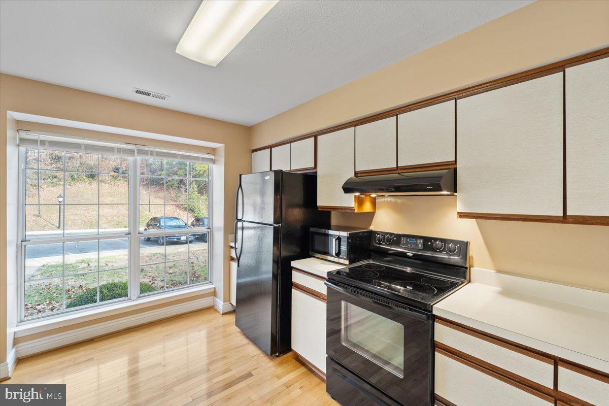 309 PROVIDENCE ST #309, STAFFORD, Virginia 22554, 2 Bedrooms Bedrooms, ,2 BathroomsBathrooms,Residential,For sale,309 PROVIDENCE ST #309,VAST2044696 MLS # VAST2044696