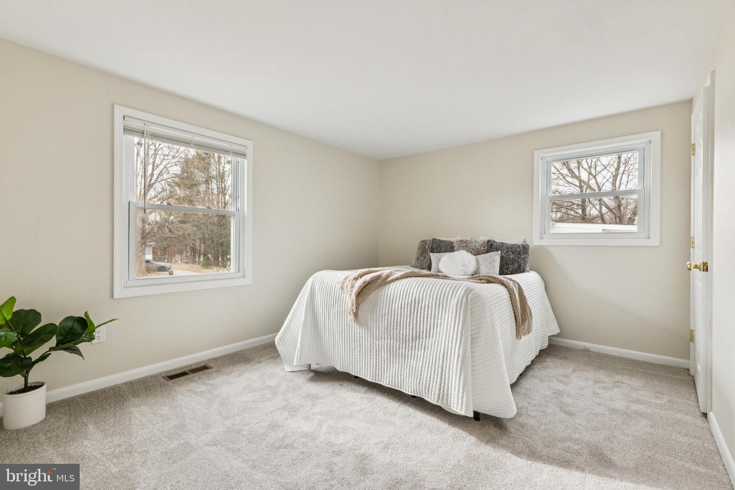 3 MARTHA CT, STAFFORD, Virginia 22554, 3 Bedrooms Bedrooms, ,1 BathroomBathrooms,Residential,For sale,3 MARTHA CT,VAST2044730 MLS # VAST2044730