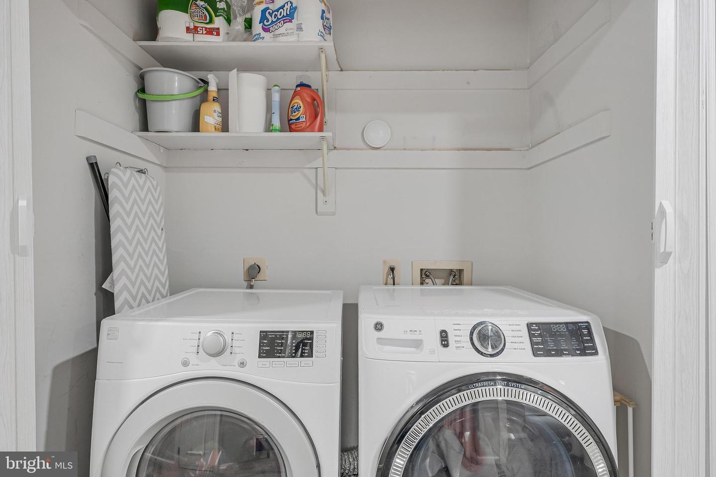 4089 CHAMPIONSHIP CT, ANNANDALE, Virginia 22003, 3 Bedrooms Bedrooms, ,3 BathroomsBathrooms,Residential,For sale,4089 CHAMPIONSHIP CT,VAFX2282552 MLS # VAFX2282552