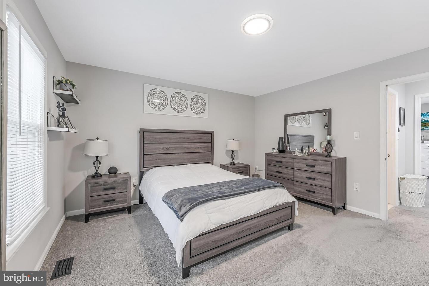 4089 CHAMPIONSHIP CT, ANNANDALE, Virginia 22003, 3 Bedrooms Bedrooms, ,3 BathroomsBathrooms,Residential,For sale,4089 CHAMPIONSHIP CT,VAFX2282552 MLS # VAFX2282552