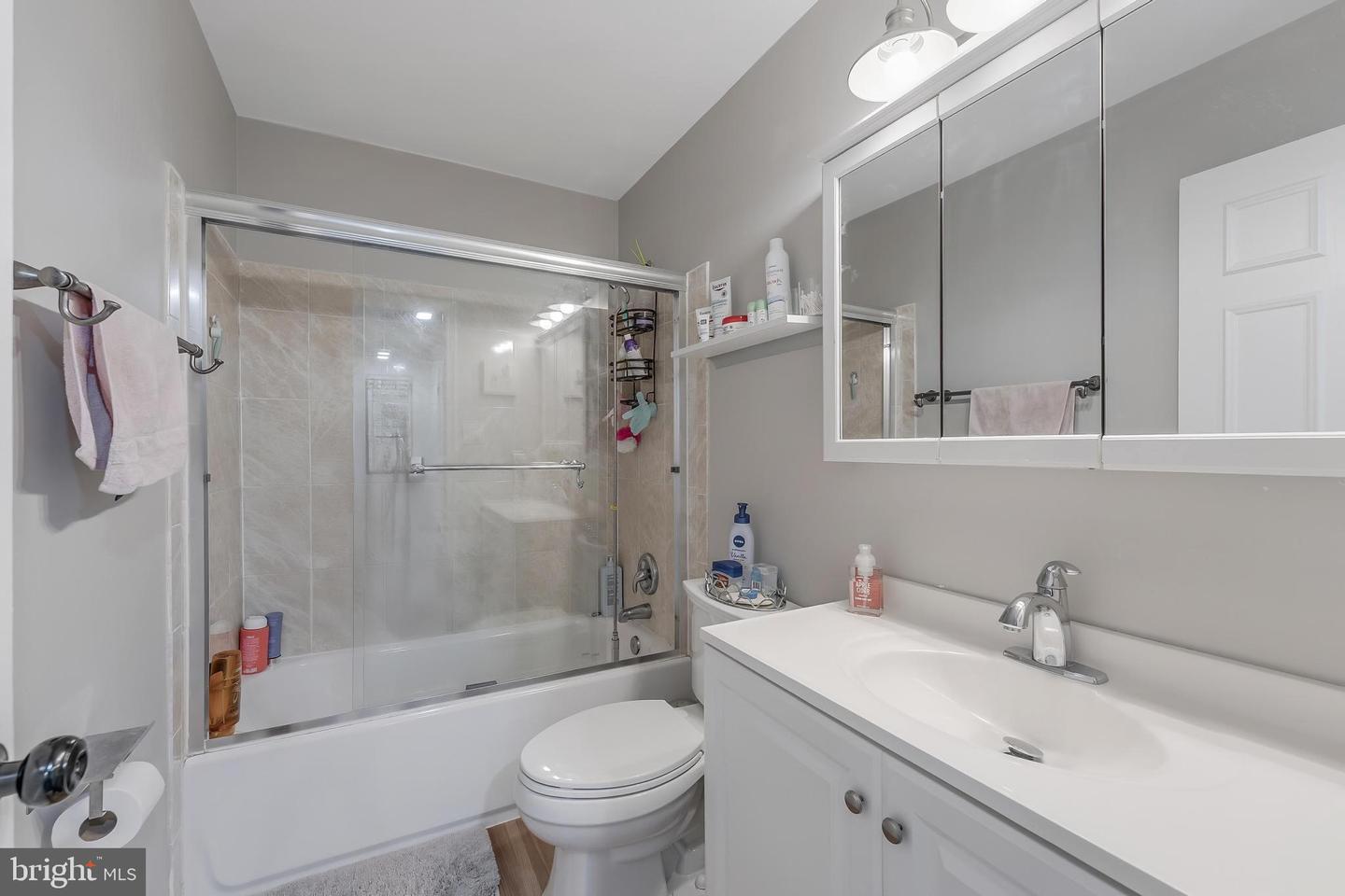 4089 CHAMPIONSHIP CT, ANNANDALE, Virginia 22003, 3 Bedrooms Bedrooms, ,3 BathroomsBathrooms,Residential,For sale,4089 CHAMPIONSHIP CT,VAFX2282552 MLS # VAFX2282552