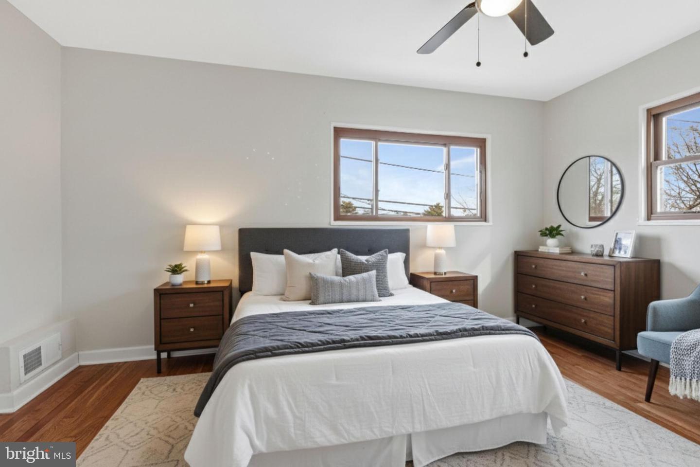 5826 EASTERN AVE NE, WASHINGTON, District Of Columbia 20011, 3 Bedrooms Bedrooms, ,2 BathroomsBathrooms,Residential,For sale,5826 EASTERN AVE NE,DCDC2235036 MLS # DCDC2235036