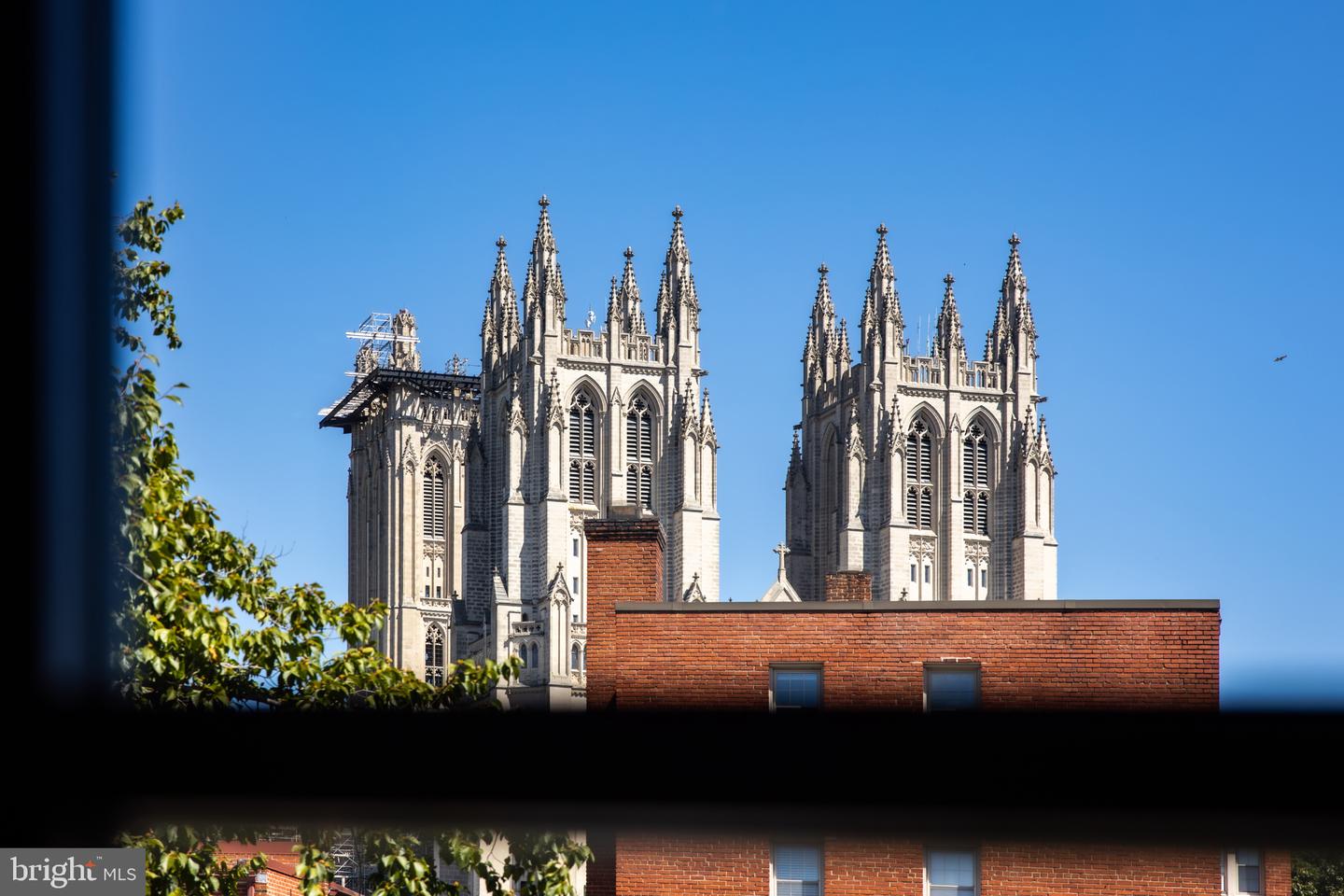 3117 38TH ST NW, WASHINGTON, District Of Columbia 20016, 6 Bedrooms Bedrooms, ,5 BathroomsBathrooms,Residential,For sale,3117 38TH ST NW,DCDC2235282 MLS # DCDC2235282