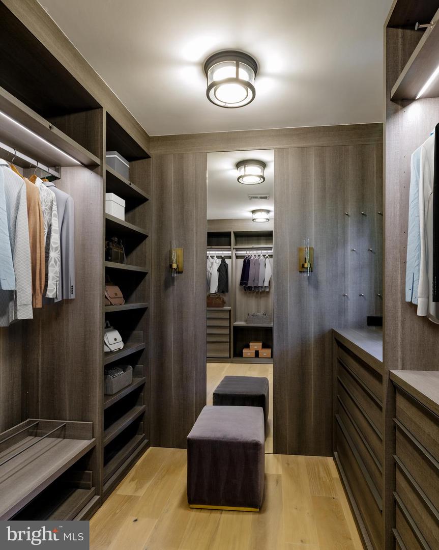 3117 38TH ST NW, WASHINGTON, District Of Columbia 20016, 6 Bedrooms Bedrooms, ,5 BathroomsBathrooms,Residential,For sale,3117 38TH ST NW,DCDC2235282 MLS # DCDC2235282