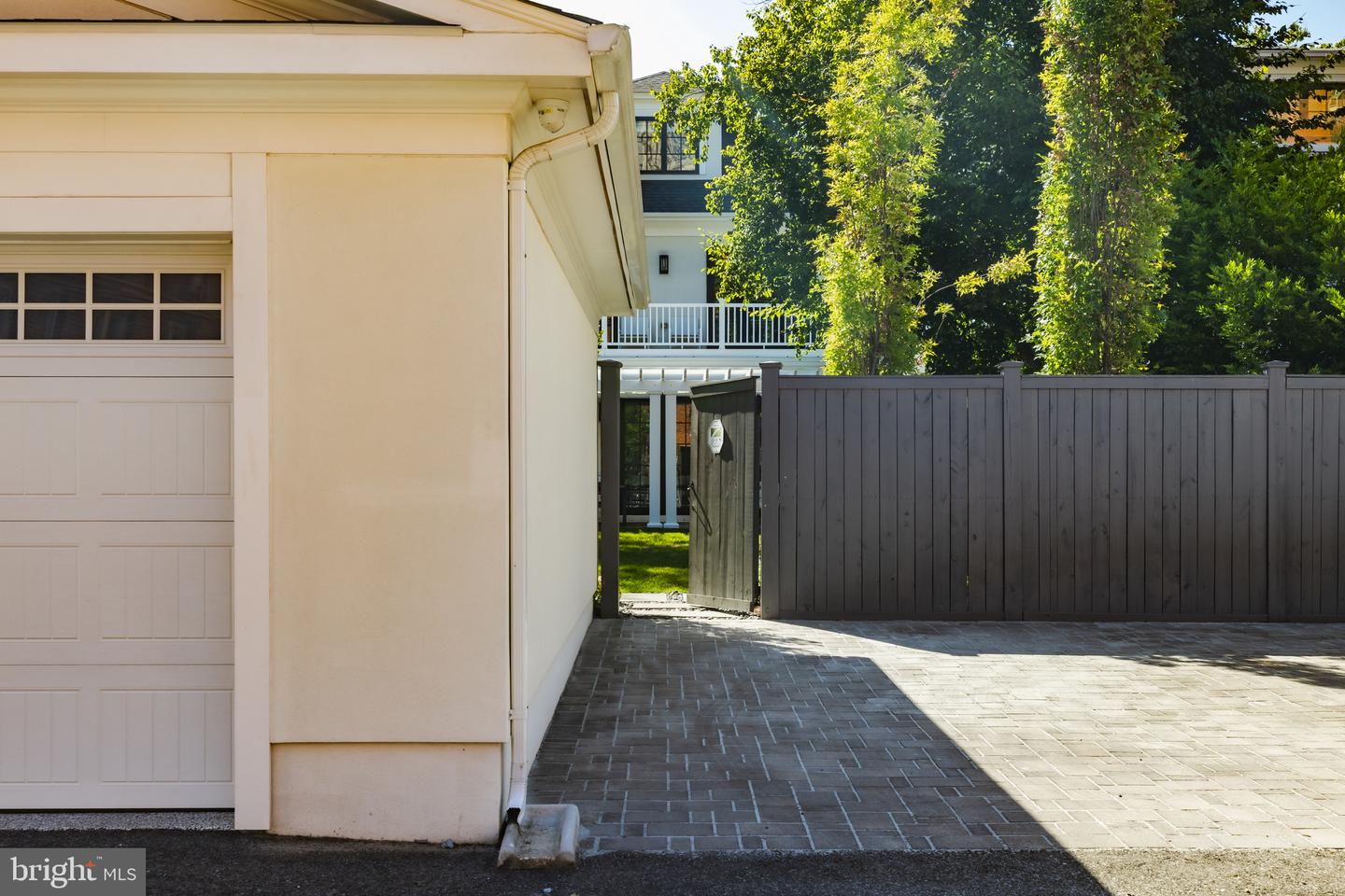 3117 38TH ST NW, WASHINGTON, District Of Columbia 20016, 6 Bedrooms Bedrooms, ,5 BathroomsBathrooms,Residential,For sale,3117 38TH ST NW,DCDC2235282 MLS # DCDC2235282