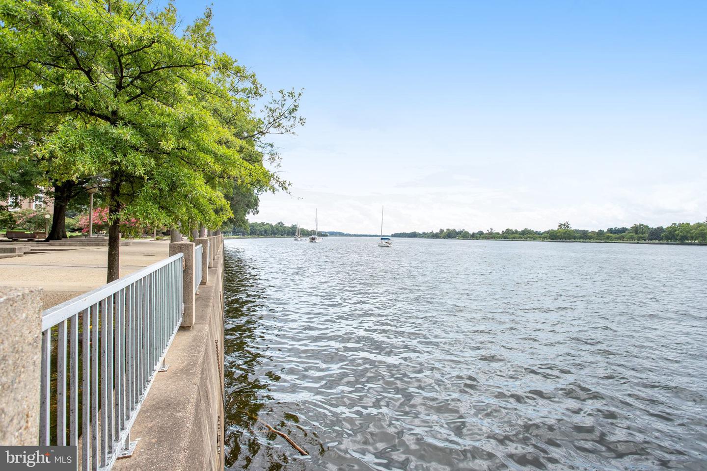 560 N ST SW #N409, WASHINGTON, District Of Columbia 20024, 1 Bedroom Bedrooms, ,1 BathroomBathrooms,Residential,For sale,560 N ST SW #N409,DCDC2235422 MLS # DCDC2235422