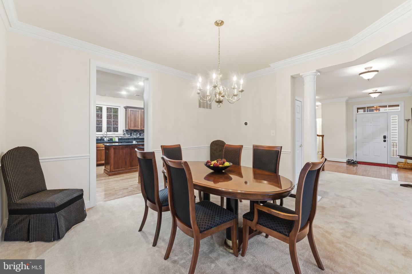 7669 OAK FIELD CT, SPRINGFIELD, Virginia 22153, 5 Bedrooms Bedrooms, ,4 BathroomsBathrooms,Residential,For sale,7669 OAK FIELD CT,VAFX2283030 MLS # VAFX2283030