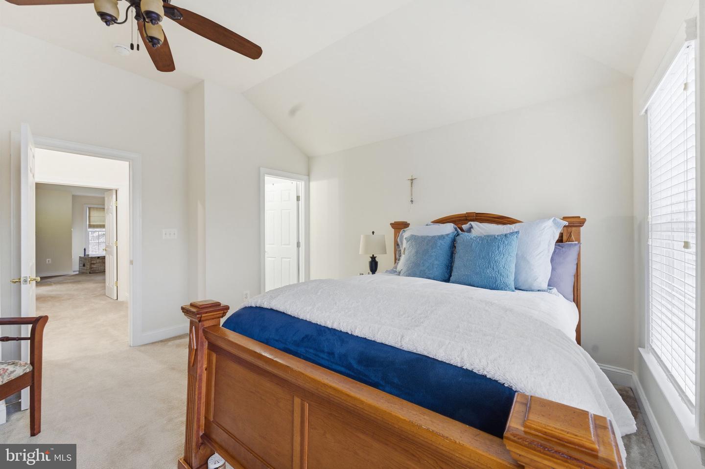 7669 OAK FIELD CT, SPRINGFIELD, Virginia 22153, 5 Bedrooms Bedrooms, ,4 BathroomsBathrooms,Residential,For sale,7669 OAK FIELD CT,VAFX2283030 MLS # VAFX2283030