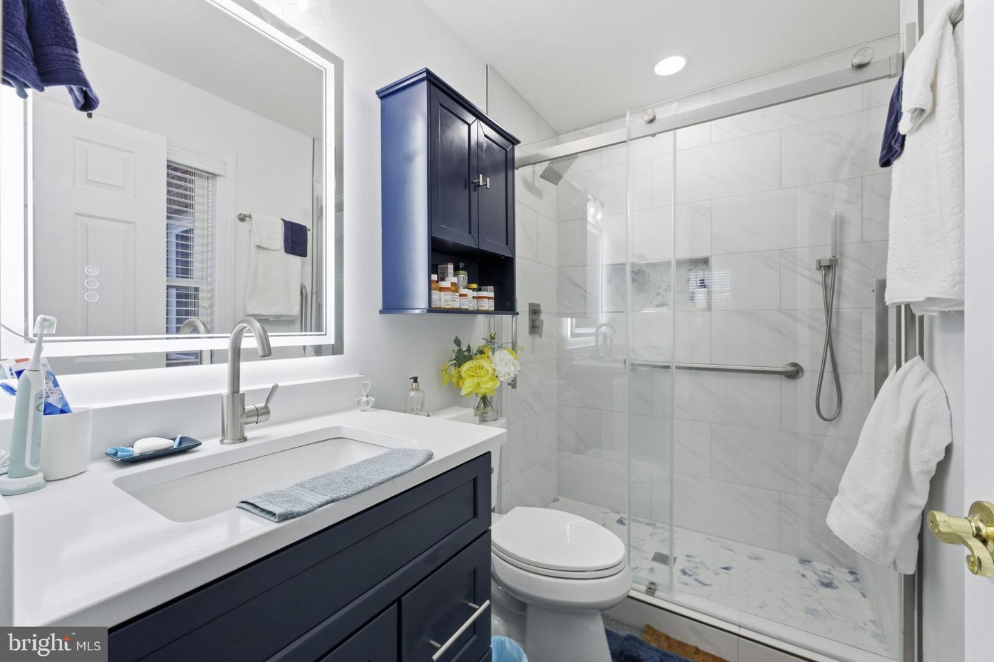 7669 OAK FIELD CT, SPRINGFIELD, Virginia 22153, 5 Bedrooms Bedrooms, ,4 BathroomsBathrooms,Residential,For sale,7669 OAK FIELD CT,VAFX2283030 MLS # VAFX2283030