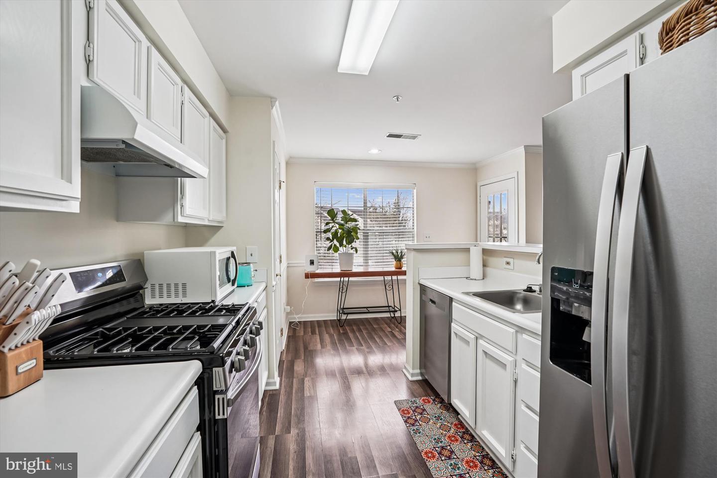 10998 KOMAN CIR, MANASSAS, Virginia 20109, 2 Bedrooms Bedrooms, ,2 BathroomsBathrooms,Residential,For sale,10998 KOMAN CIR,VAPW2109410 MLS # VAPW2109410