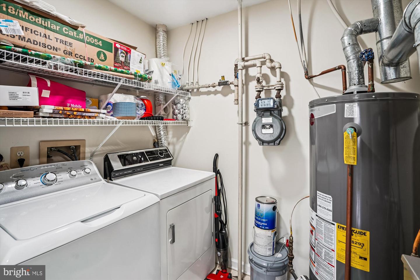 10998 KOMAN CIR, MANASSAS, Virginia 20109, 2 Bedrooms Bedrooms, ,2 BathroomsBathrooms,Residential,For sale,10998 KOMAN CIR,VAPW2109410 MLS # VAPW2109410