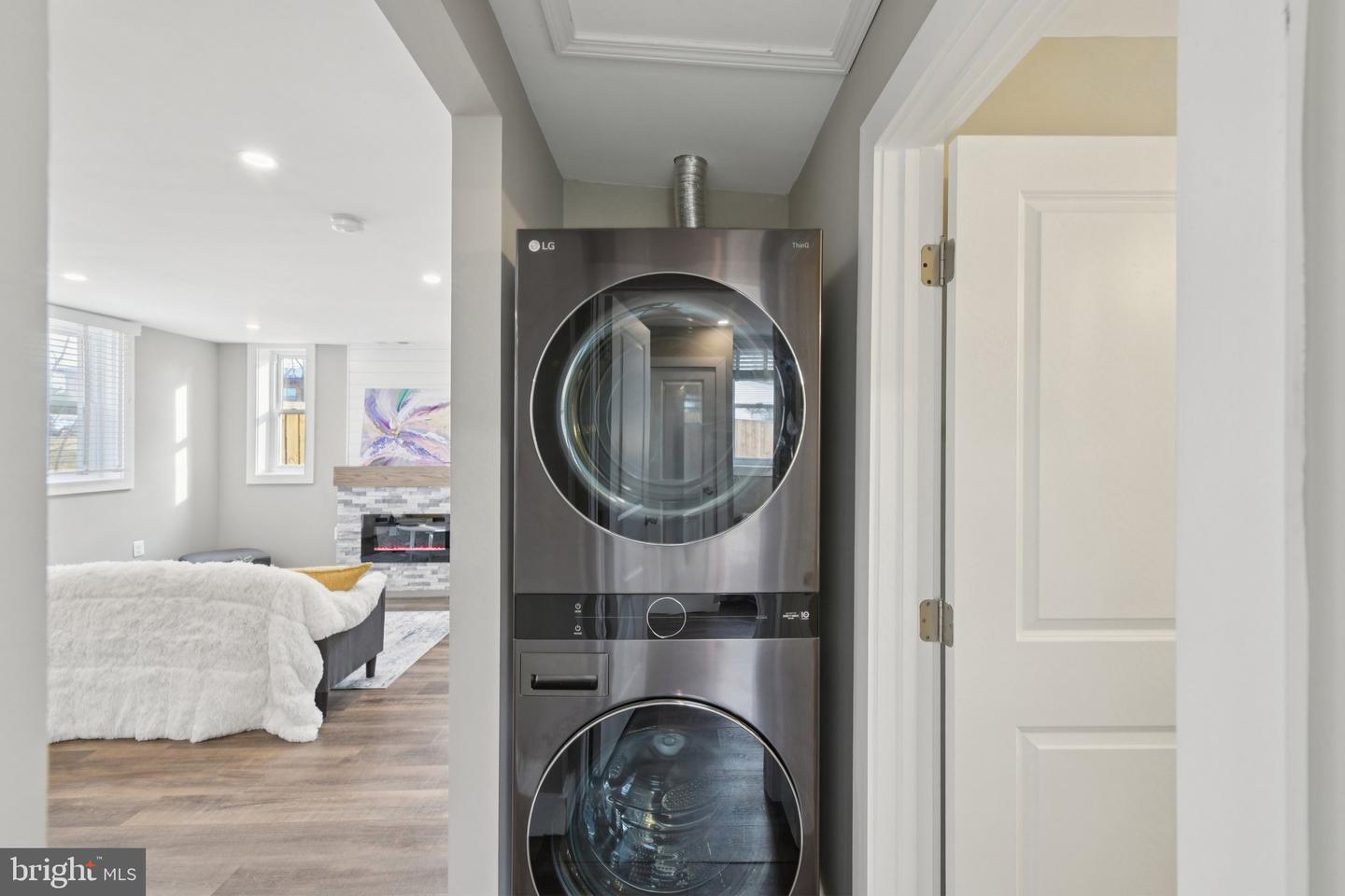 8422 WOODLAWN ST, ALEXANDRIA, Virginia 22309, 3 Bedrooms Bedrooms, ,1 BathroomBathrooms,Residential,For sale,8422 WOODLAWN ST,VAFX2283068 MLS # VAFX2283068