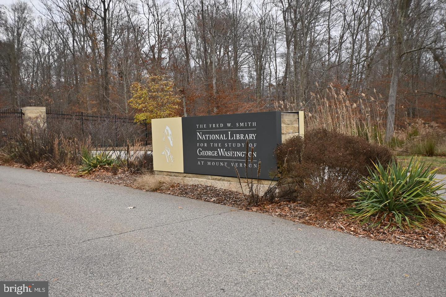 8422 WOODLAWN ST, ALEXANDRIA, Virginia 22309, 3 Bedrooms Bedrooms, ,1 BathroomBathrooms,Residential,For sale,8422 WOODLAWN ST,VAFX2283068 MLS # VAFX2283068