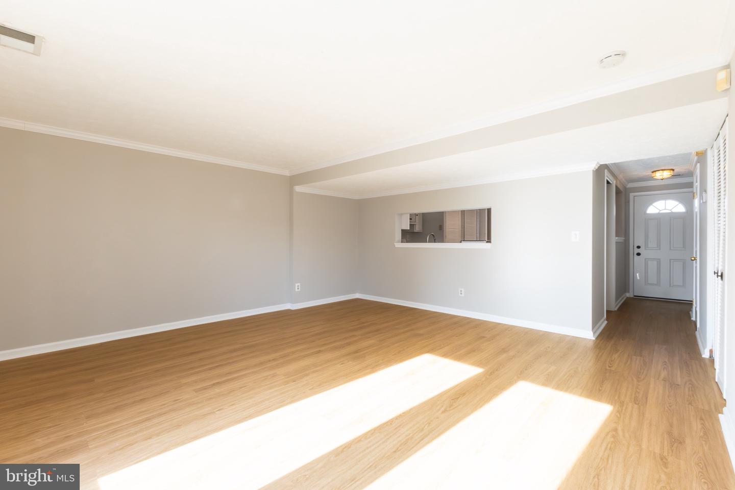 10123 STATESBORO CT, MANASSAS, Virginia 20109, 3 Bedrooms Bedrooms, ,2 BathroomsBathrooms,Residential,For sale,10123 STATESBORO CT,VAPW2109424 MLS # VAPW2109424